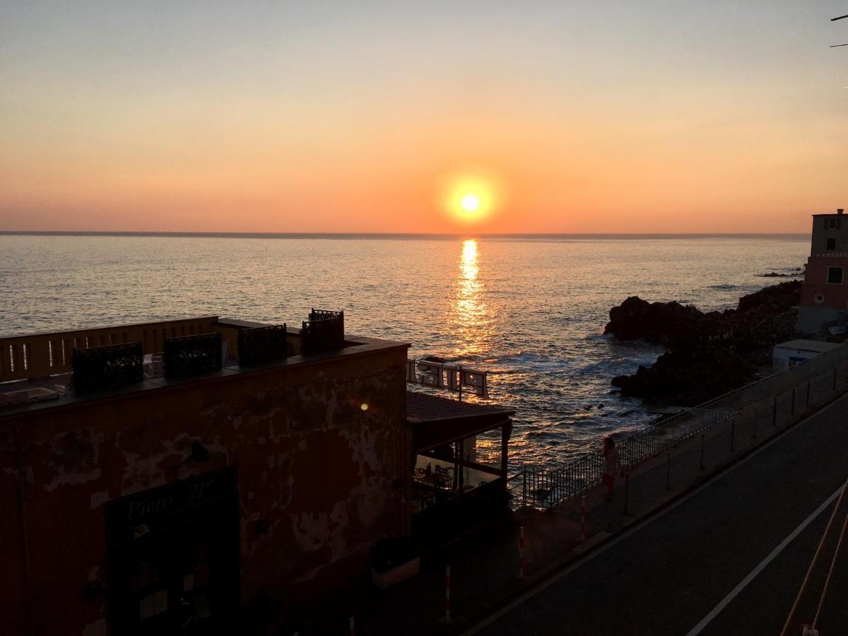 Romantic Sea View Flat In Genova Zewnętrze zdjęcie