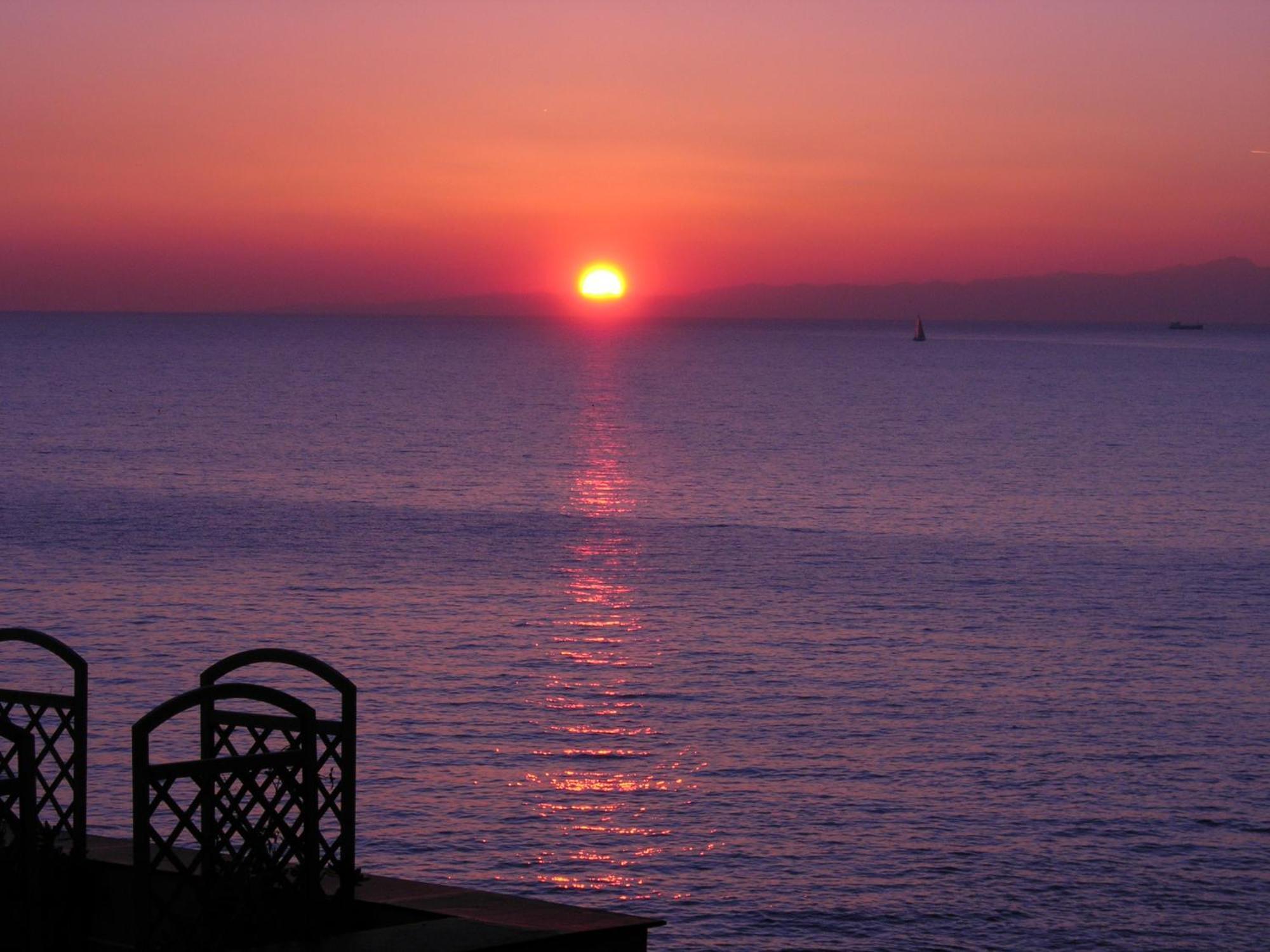 Romantic Sea View Flat In Genova Zewnętrze zdjęcie